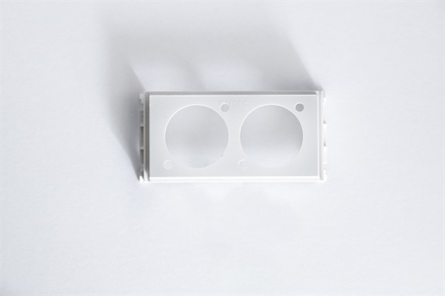 MONTERINGSBRIKA BLIND